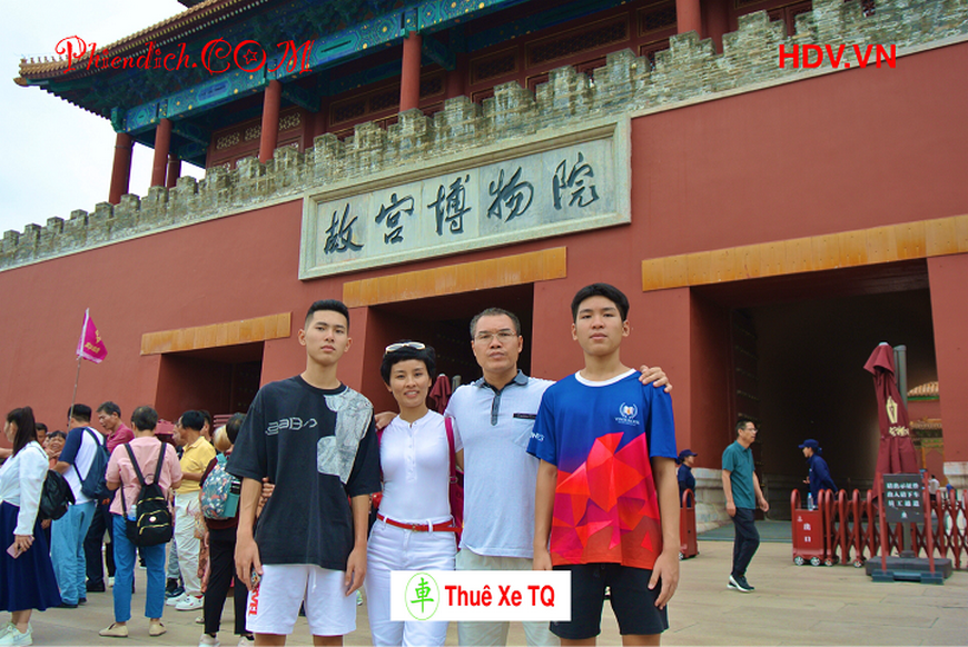 huong_dan_vien_du_lich_bac_kinh03